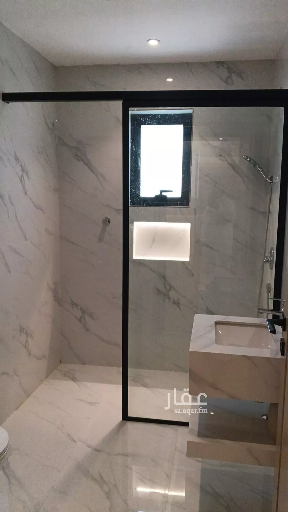 شقة 2 غرف في الفيحاء 8