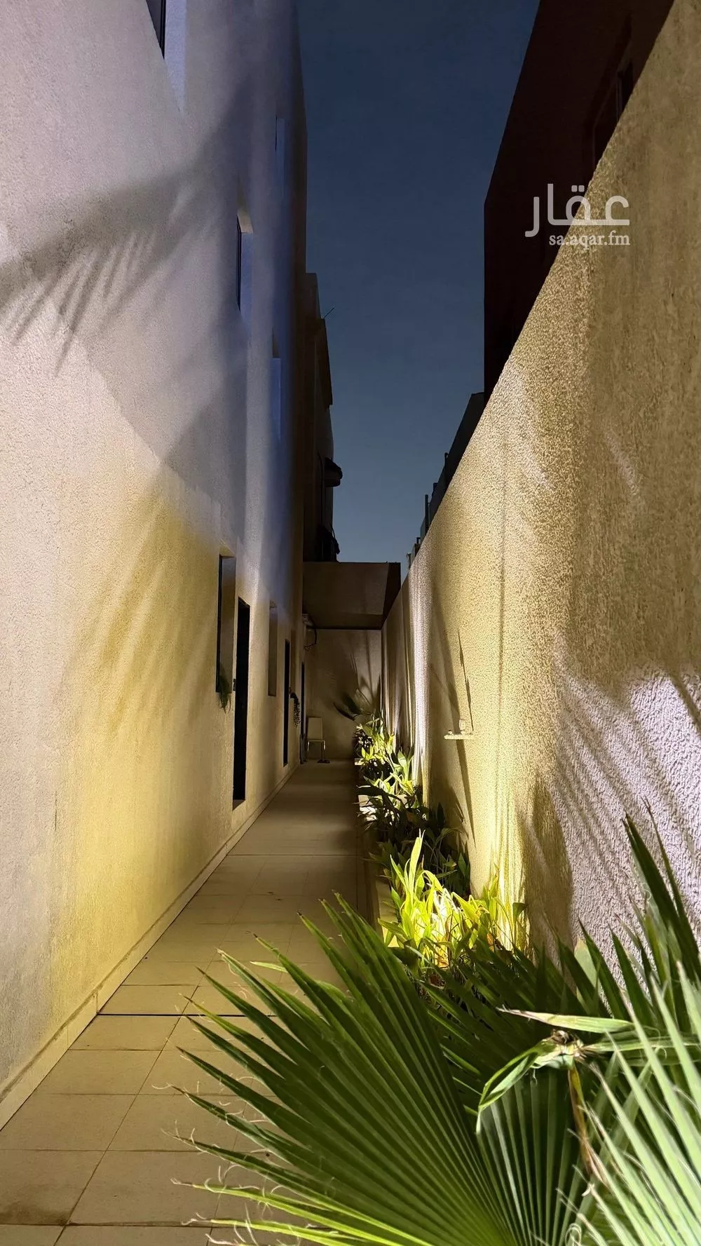 شقة 1 غرف في العقيق 2