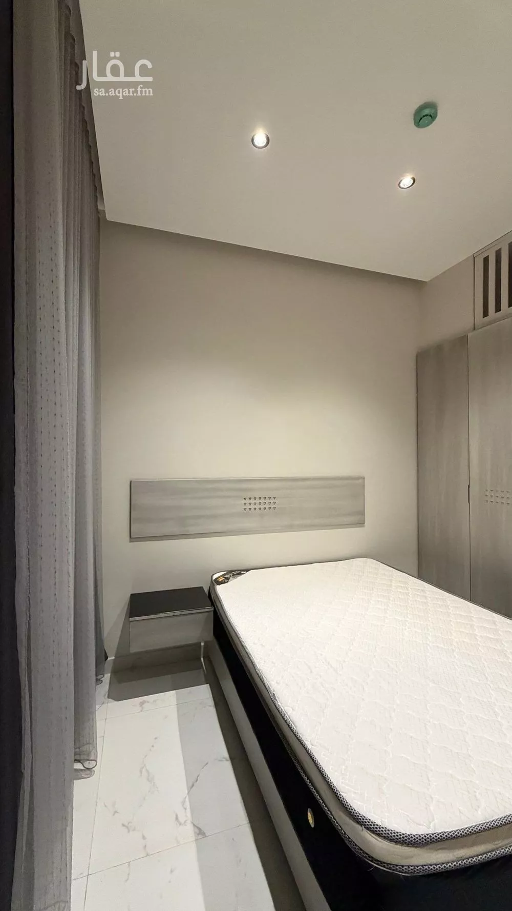 شقة 1 غرف في العقيق 5