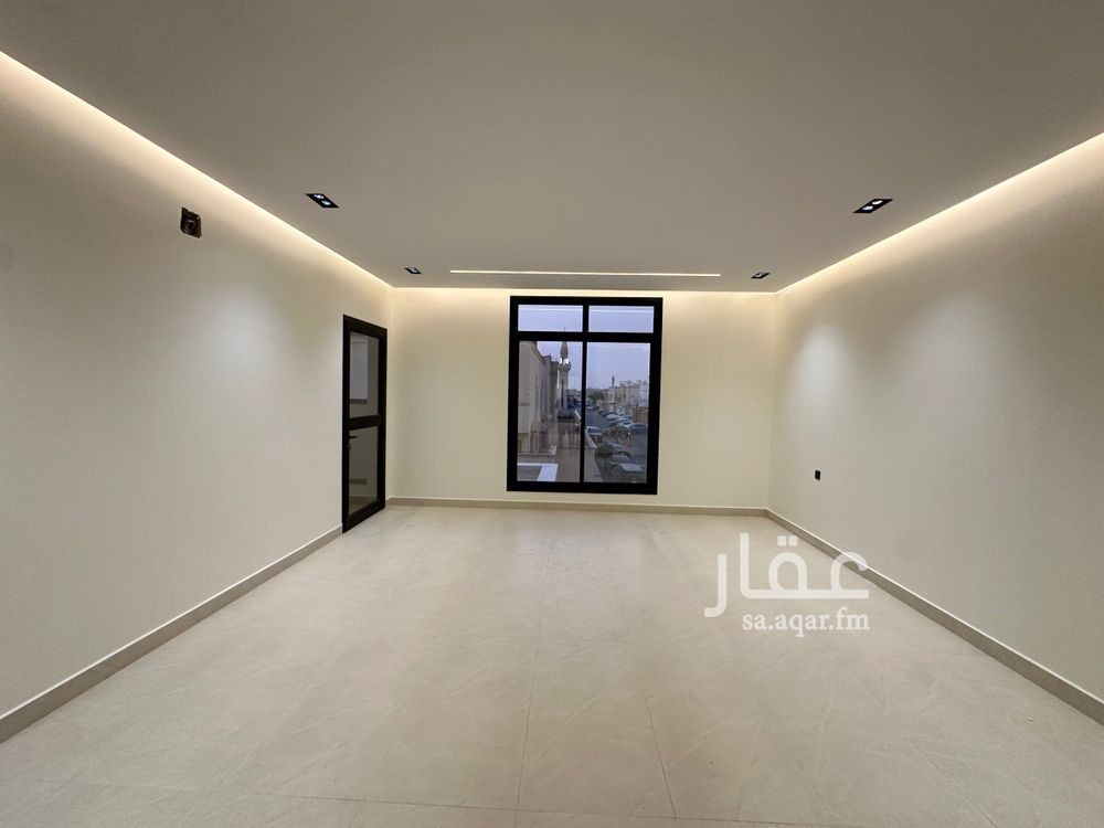 5 bedroom villa in Al Khaleej, Riyadh 9