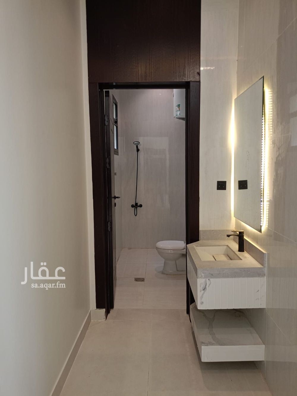 9 bedroom villa in Al Janadriyah, Riyadh 11