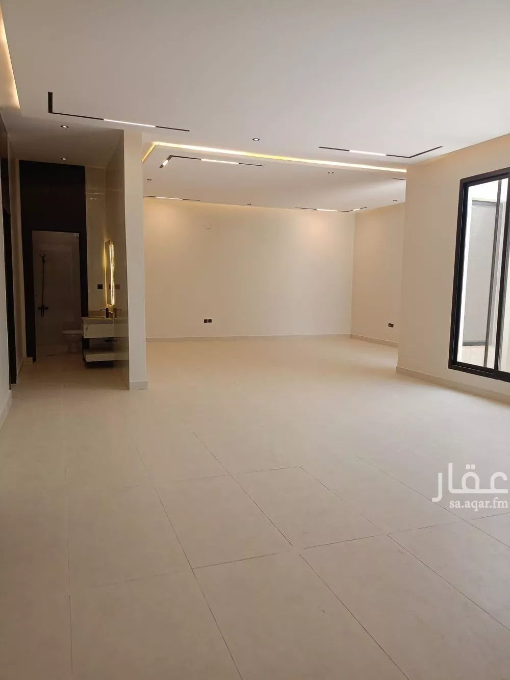 9 bedroom villa in Al Janadriyah 4