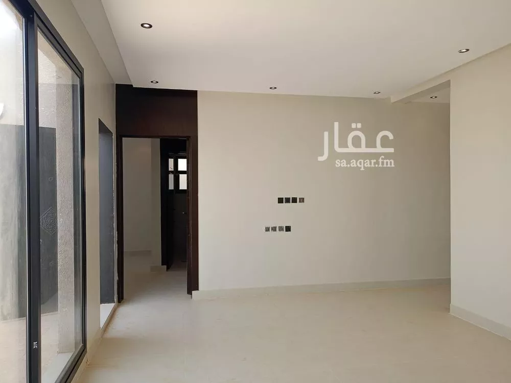 9 bedroom villa in Al Janadriyah 6