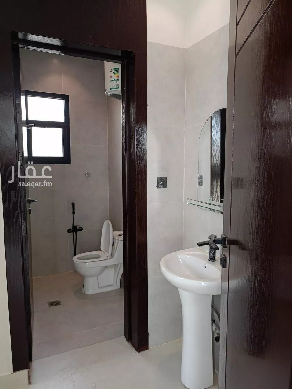 9 bedroom villa in Al Janadriyah 10