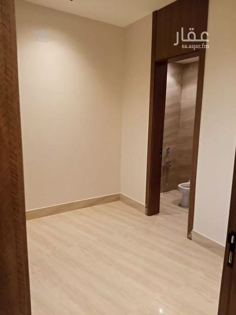 فيلا 5 غرف في الرمال 2