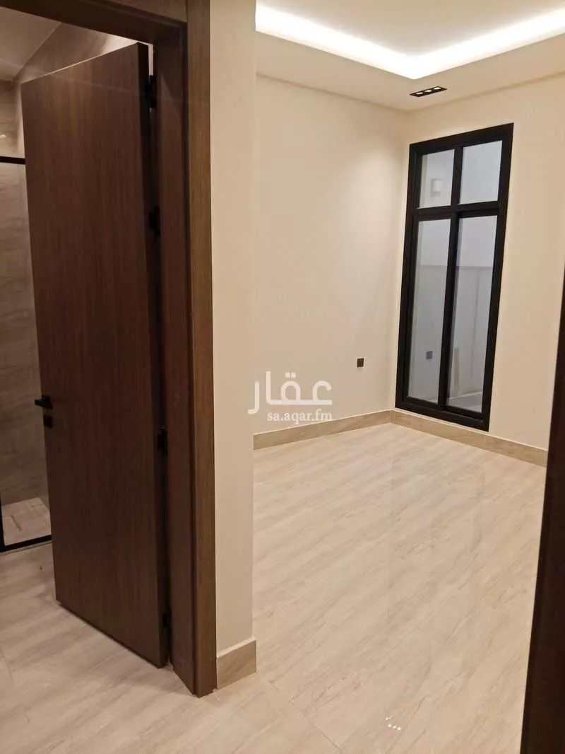 فيلا 5 غرف في الرمال 11