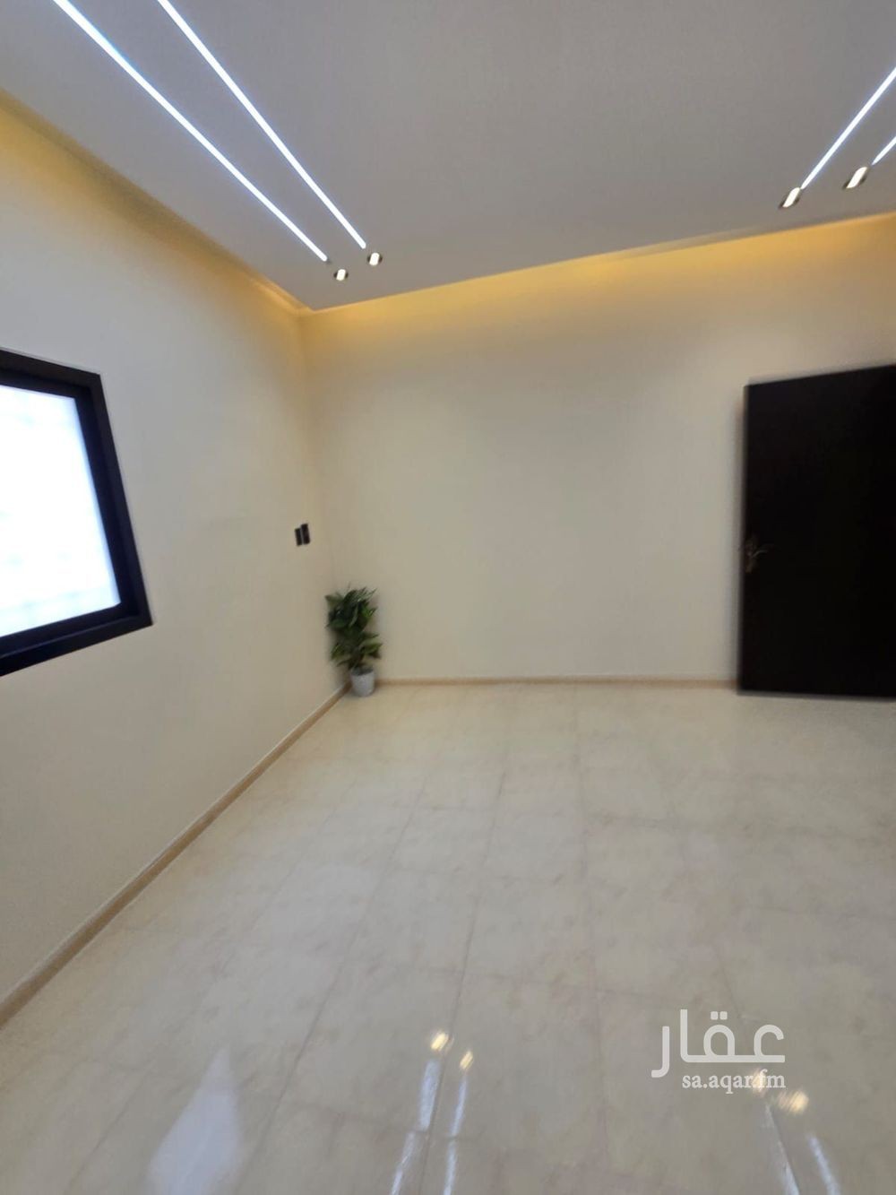 4 bedroom apartment in Taibah, Eastern Province 9