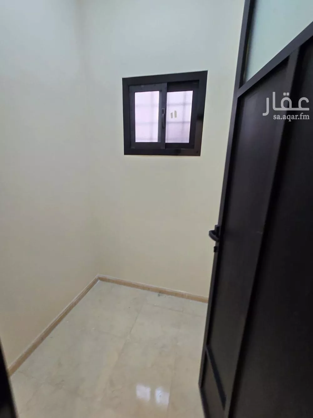 شقة 4 غرف في طيبة 15
