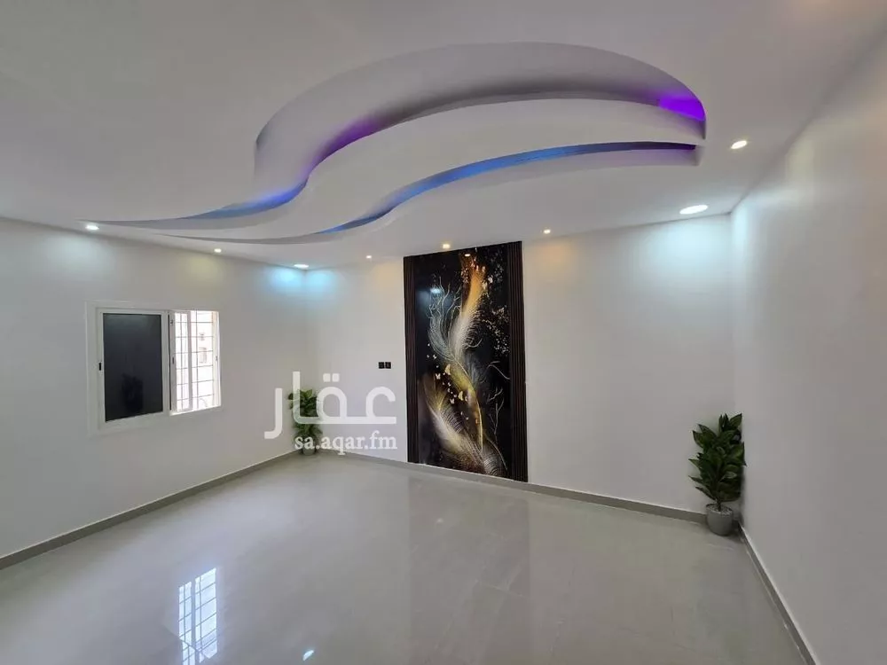 5 bedroom apartment in Dahiat King Fahd 11