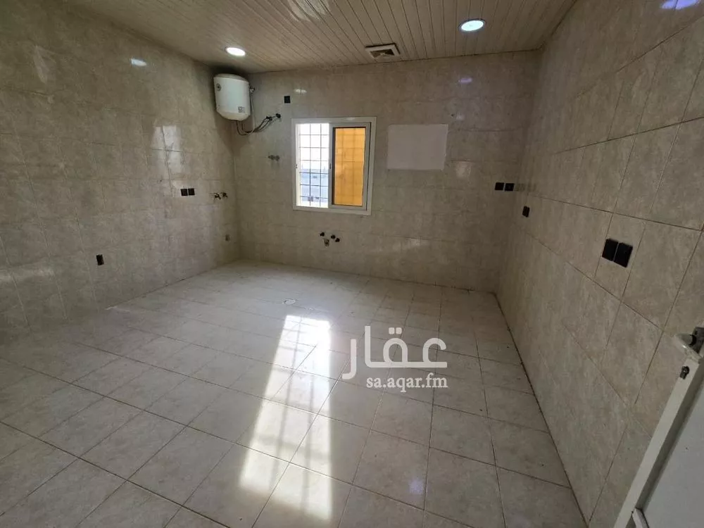 5 bedroom apartment in Dahiat King Fahd 3