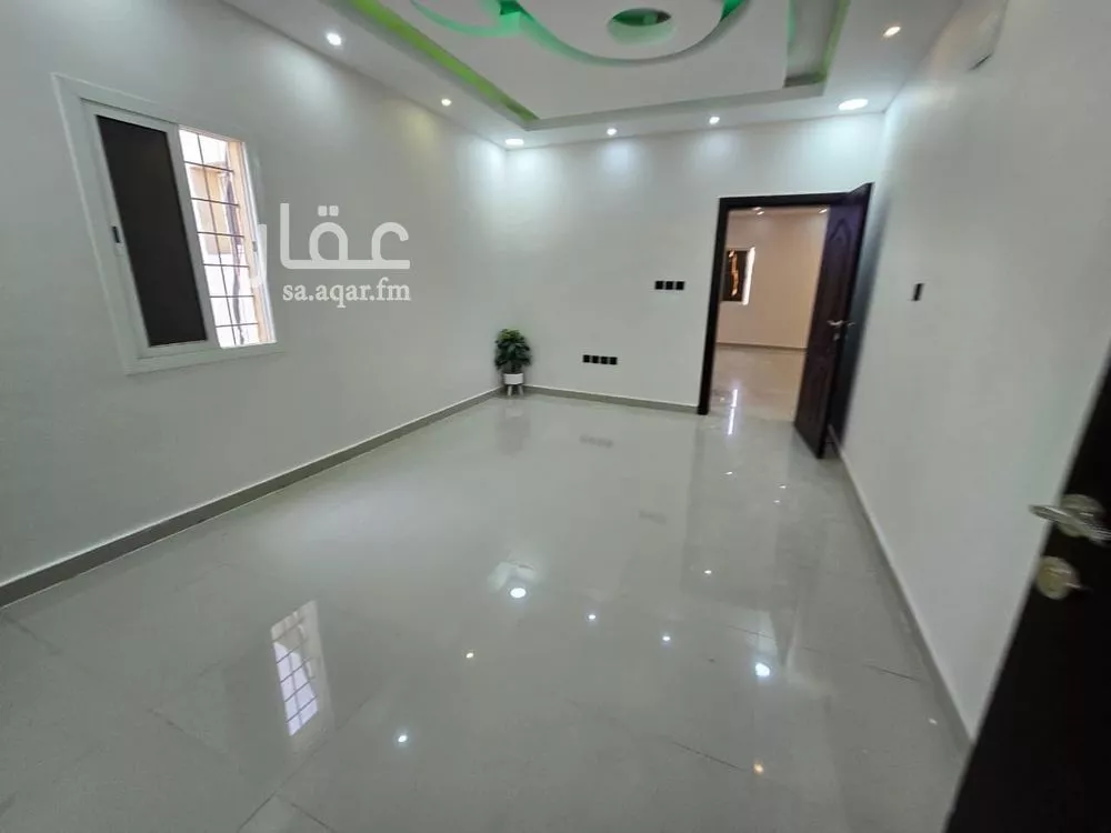 5 bedroom apartment in Dahiat King Fahd 23