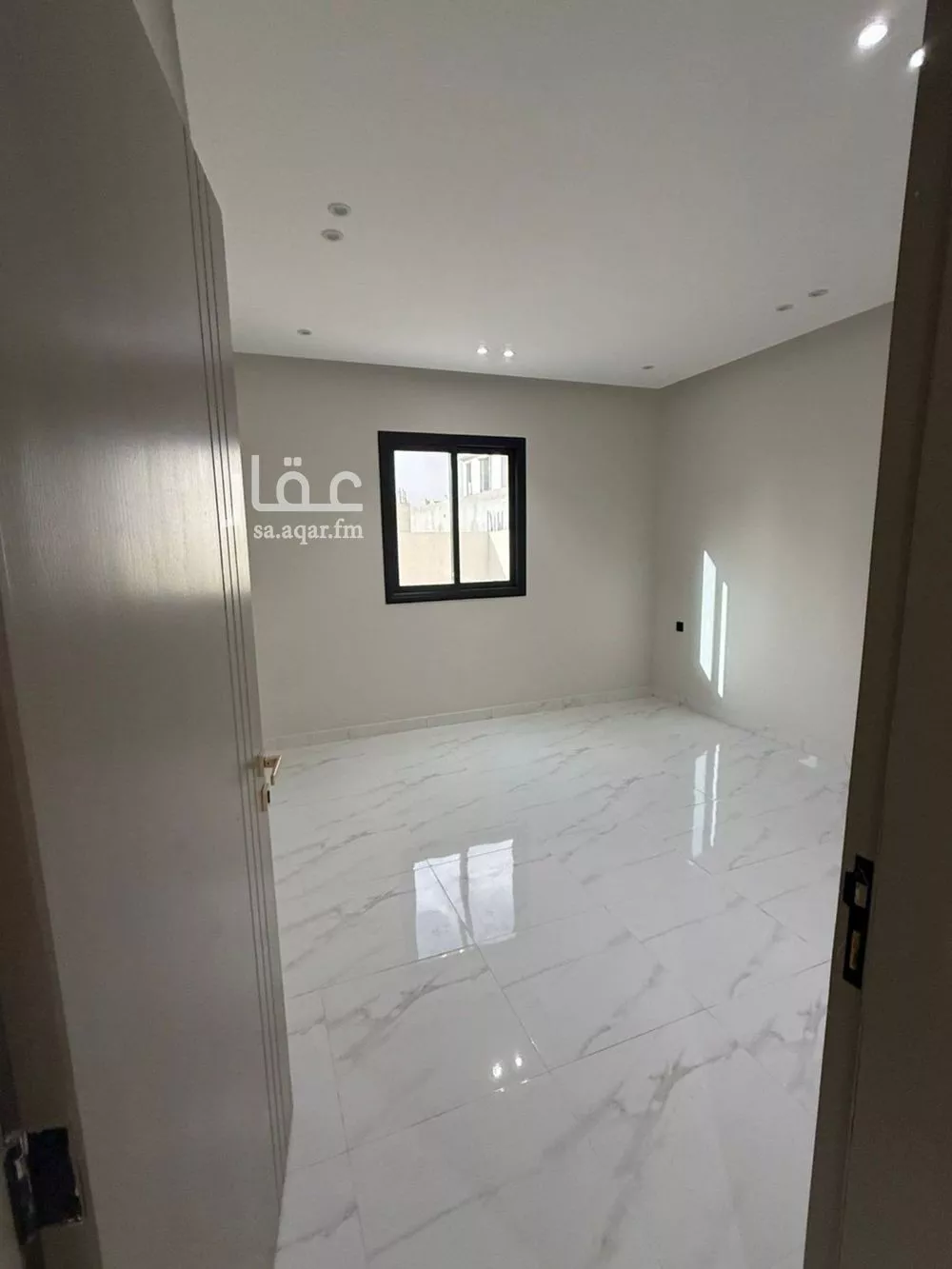 3 bedroom floor in Banban 6