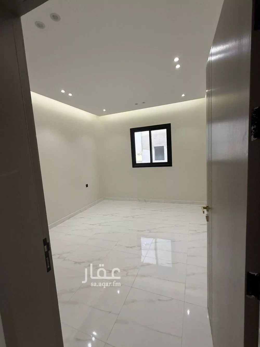 3 bedroom floor in Banban 7