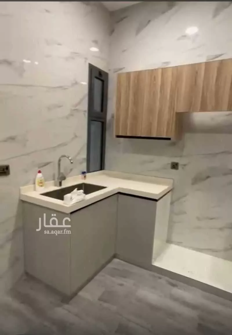 شقة 4 غرف في عبدالله فؤاد 2