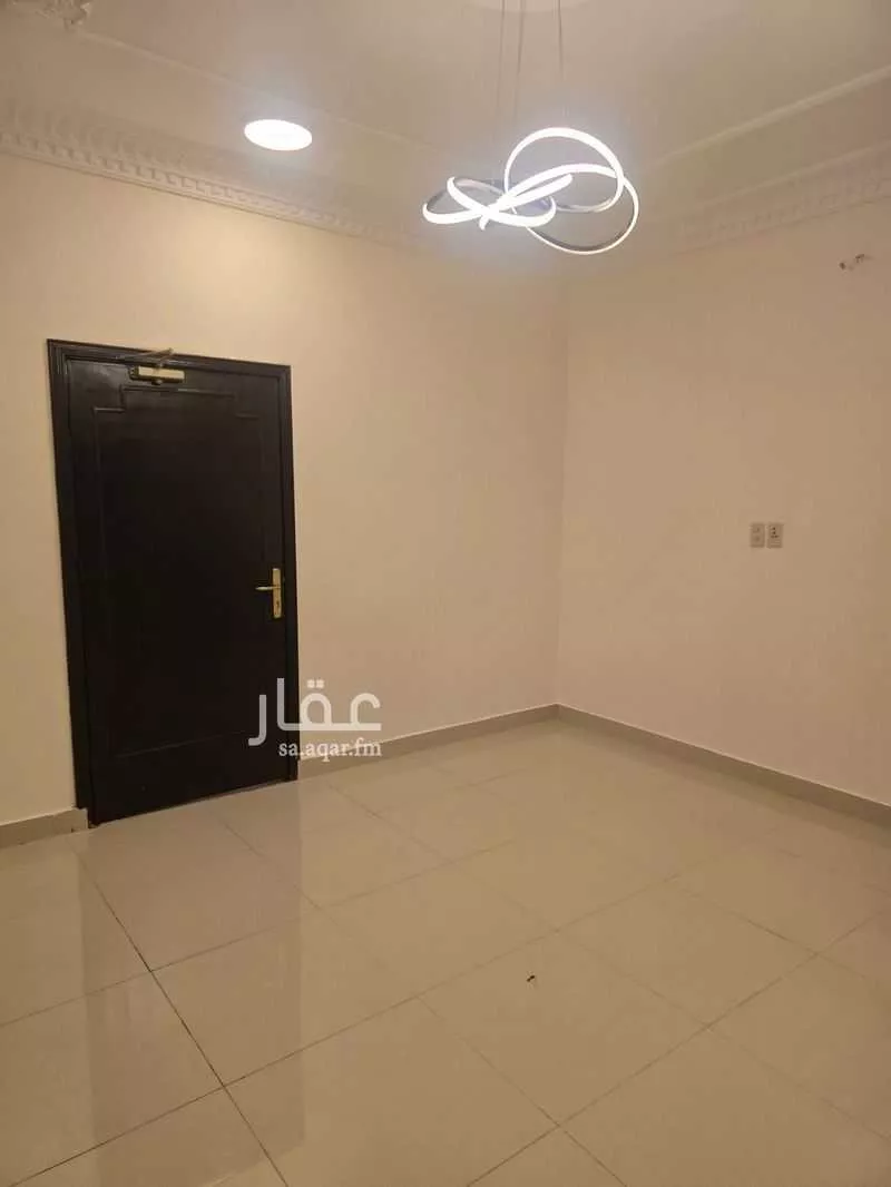 5 bedroom apartment in Al Rawdah 4