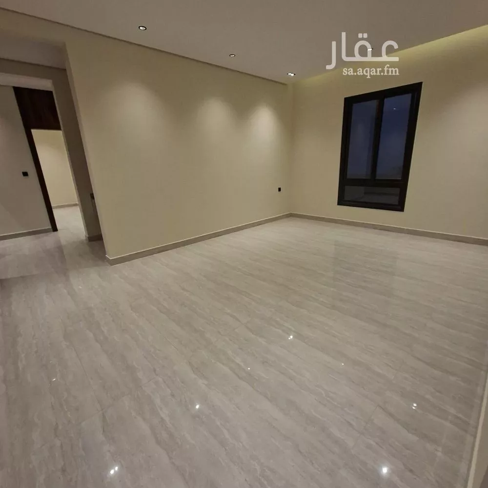 4 bedroom floor in Ash Sharq 4