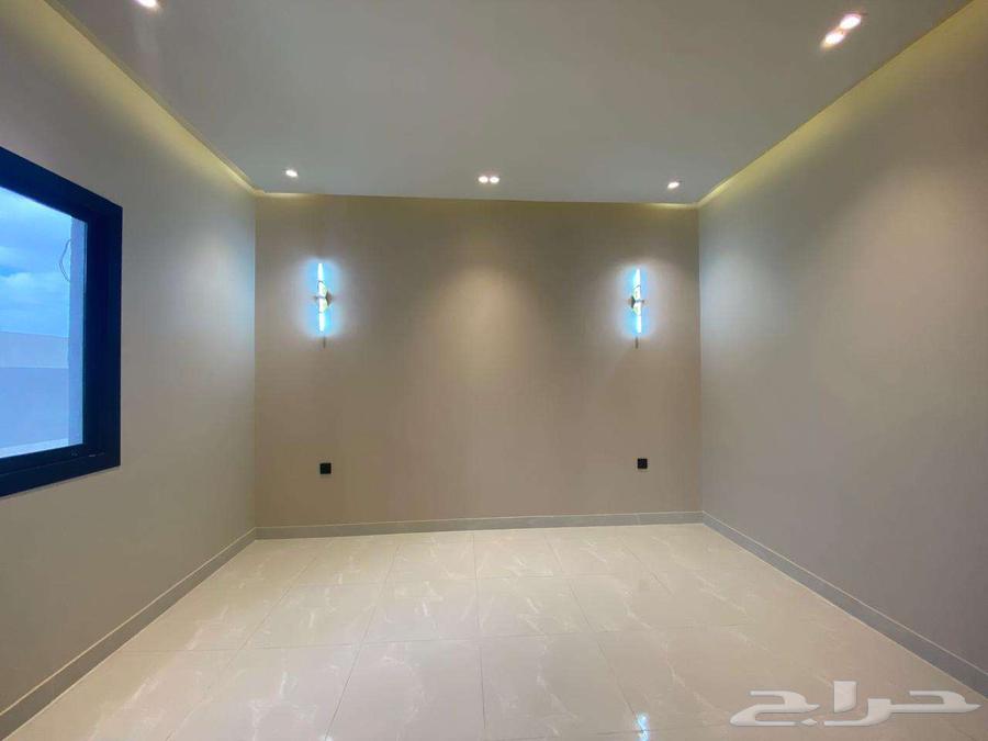 شقة 4 غرف في ولي العهد 3