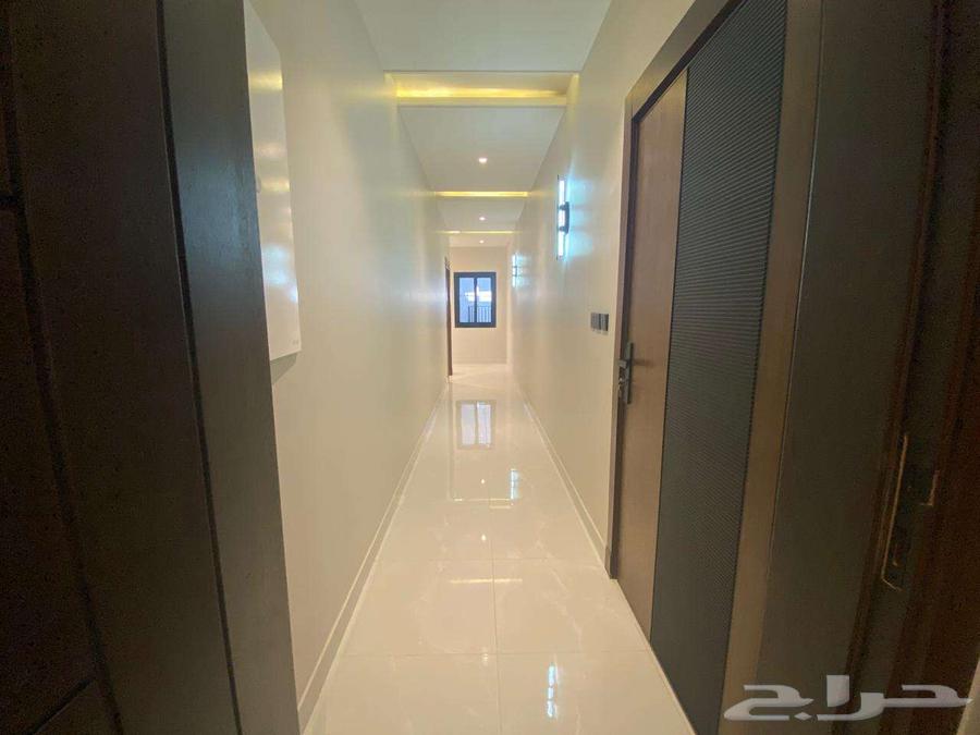 شقة 4 غرف في ولي العهد 9