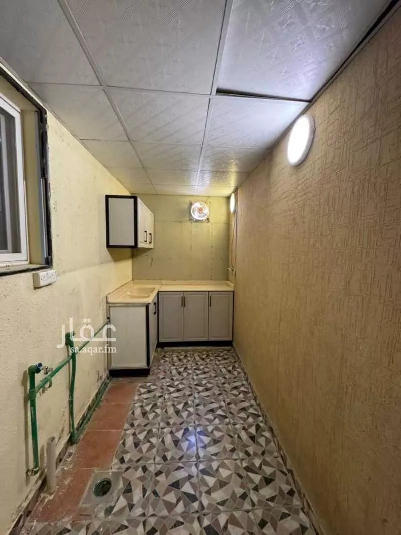 فيلا 5 غرف في الياسمين 7