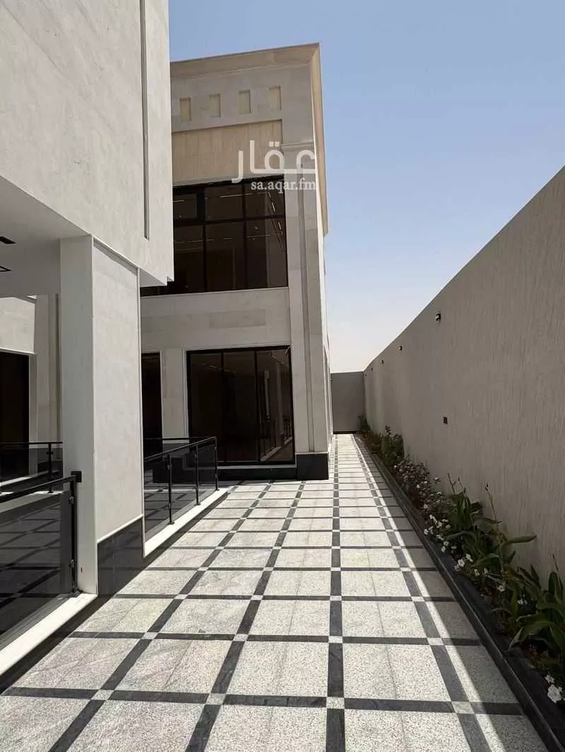فيلا 7 غرف في المهدية 3
