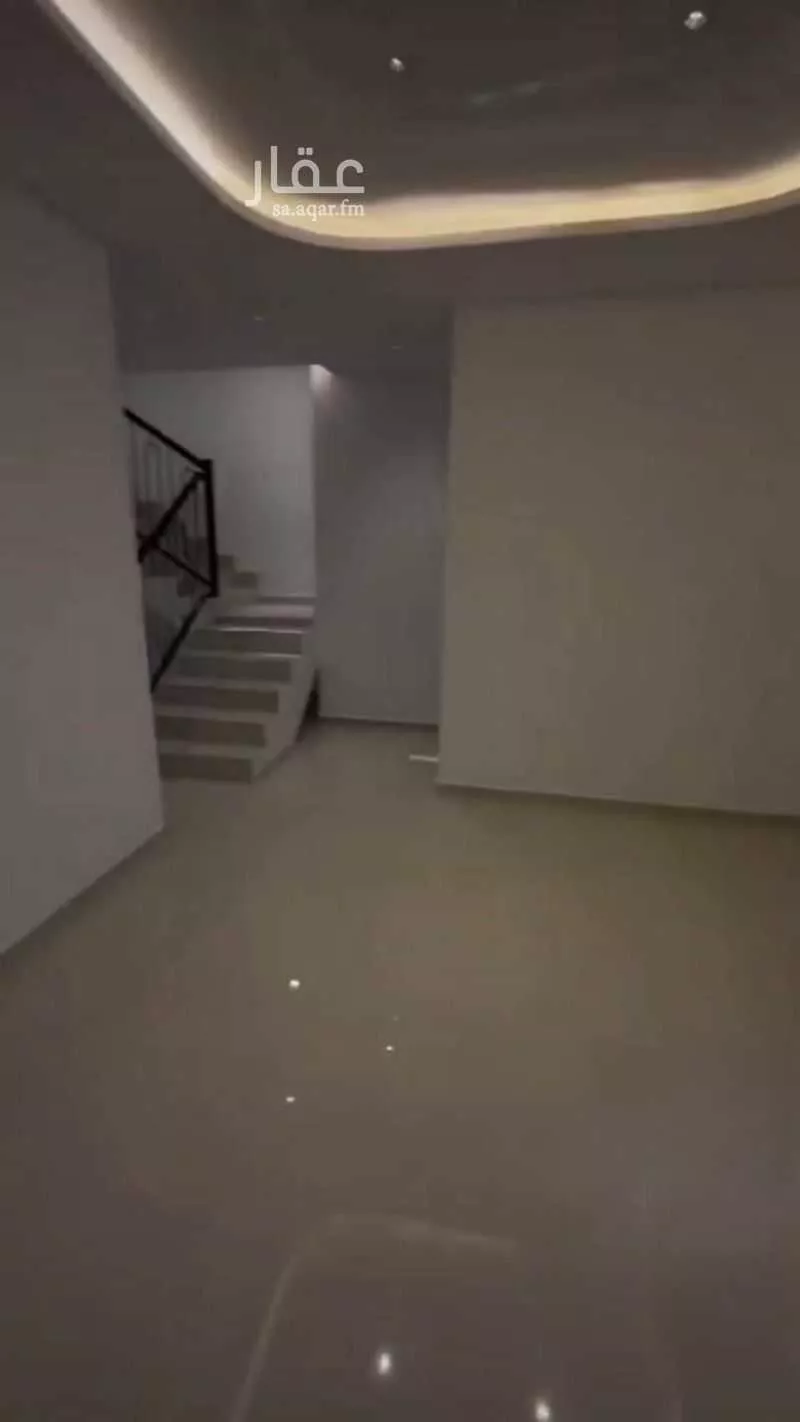 10 bedroom villa in Al Ukayshiyyah 3