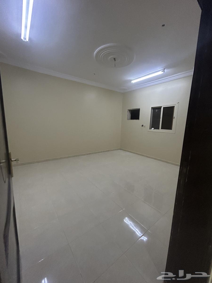 2 bedroom apartment in Al Salam 7
