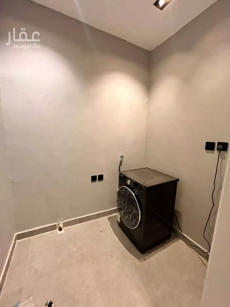 شقة 2 غرف في الرمال 4