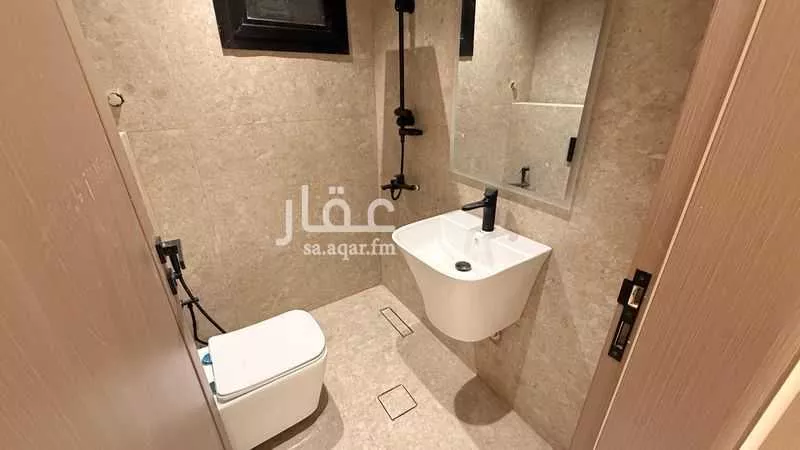 6 bedroom apartment in Al Narjis 6