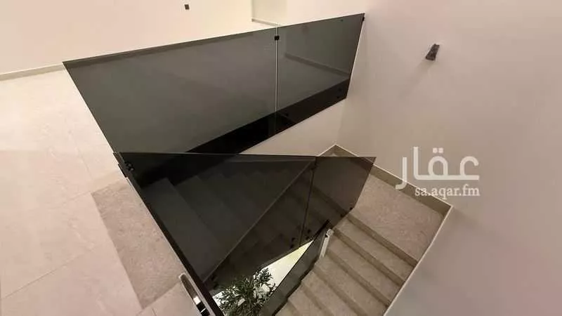 6 bedroom apartment in Al Narjis 10