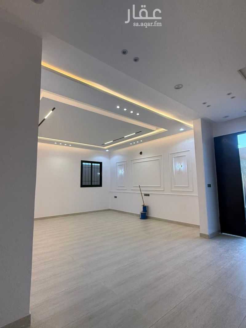 3 bedroom villa in Ash Sharq, Riyadh 13