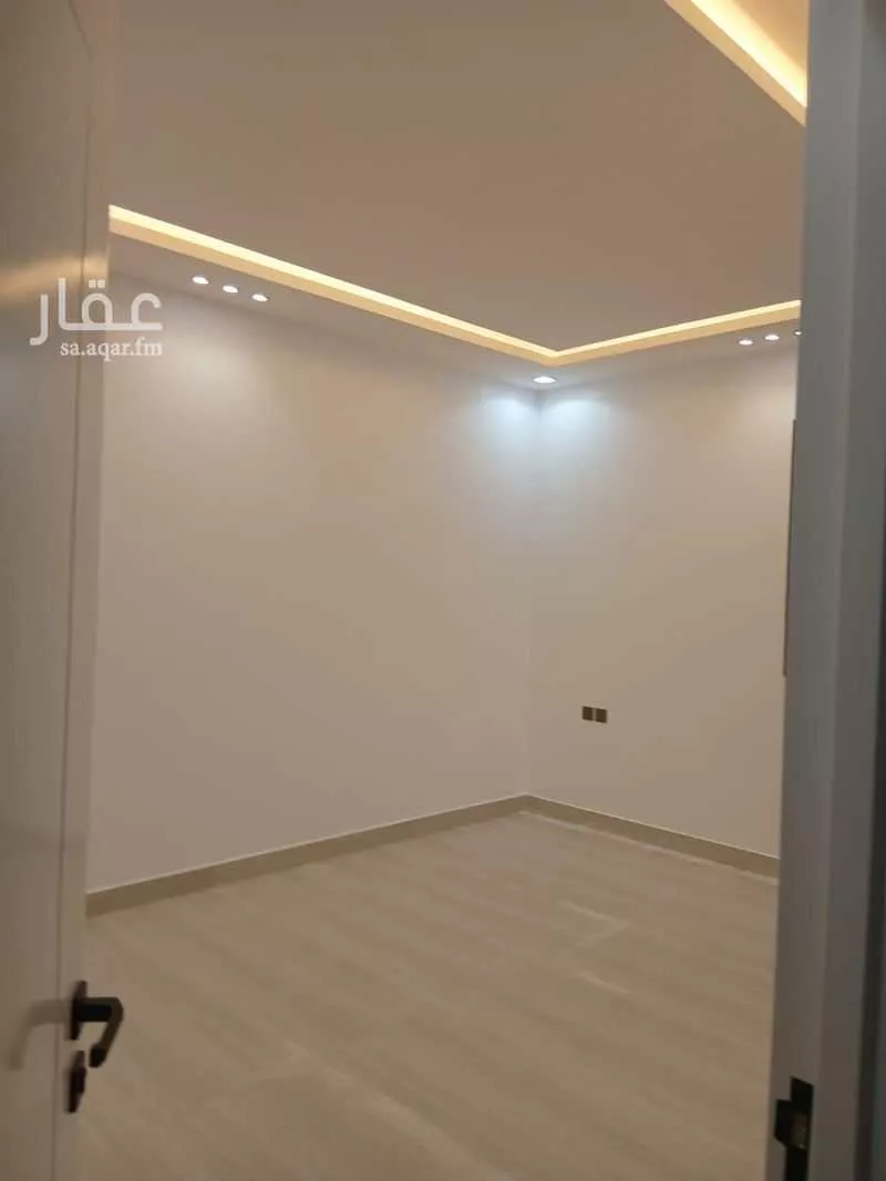 فيلا 25 غرف في الشرق 12