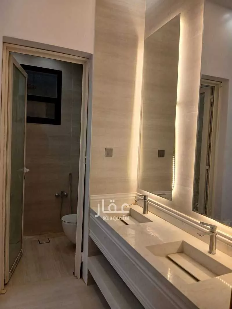 فيلا 25 غرف في الشرق 20