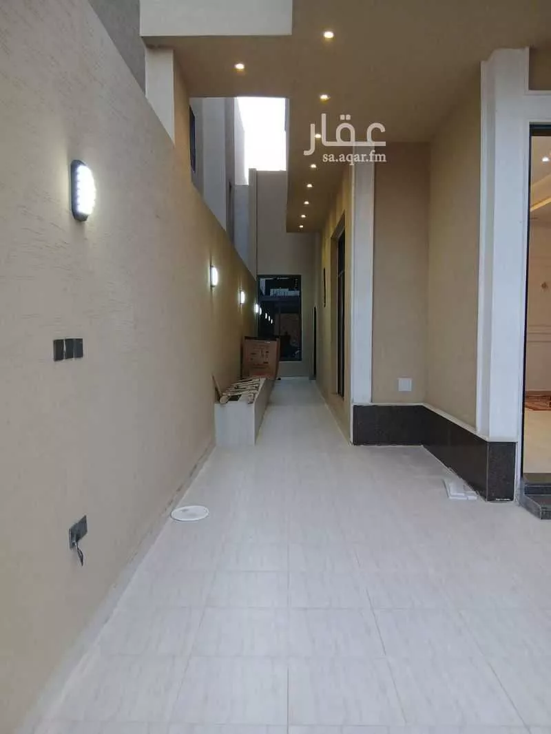 فيلا 25 غرف في الشرق 22