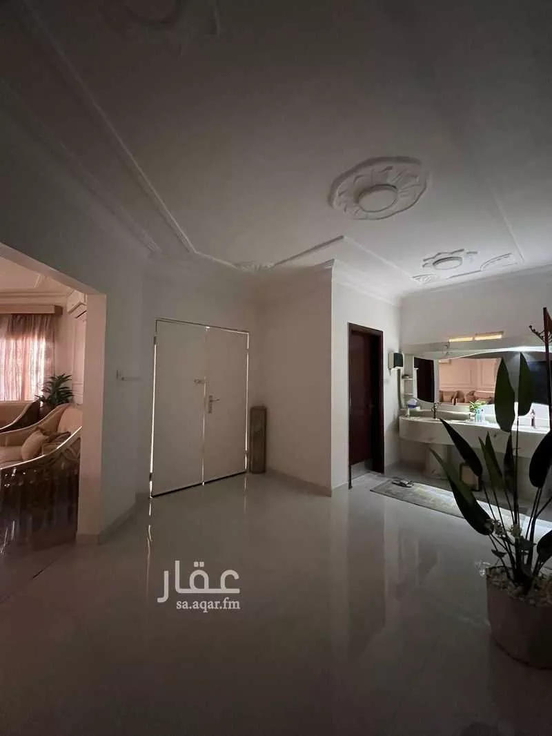 5 bedroom villa in Shubra 13