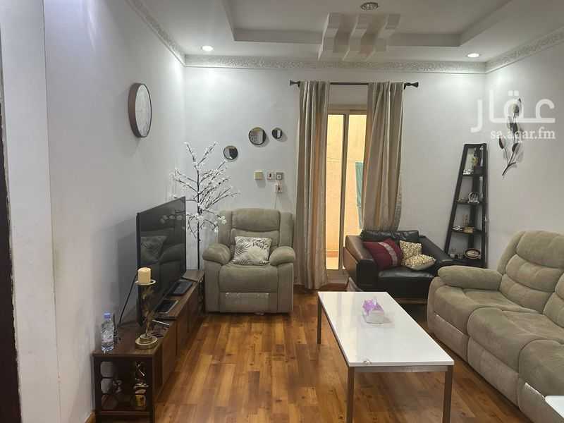 3 bedroom apartment in Al Rabwa, Riyadh 7