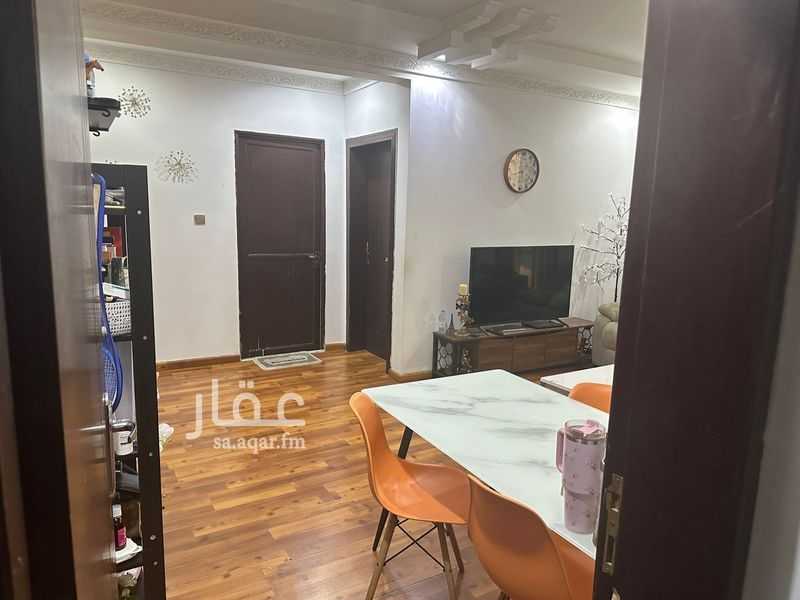 3 bedroom apartment in Al Rabwa, Riyadh 5