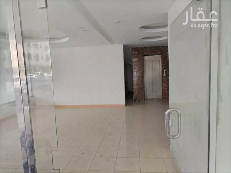 عمارة 325 م² في الثقبة 2