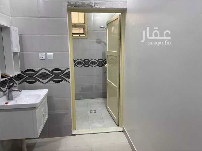 شقة 4 غرف في طويق 6