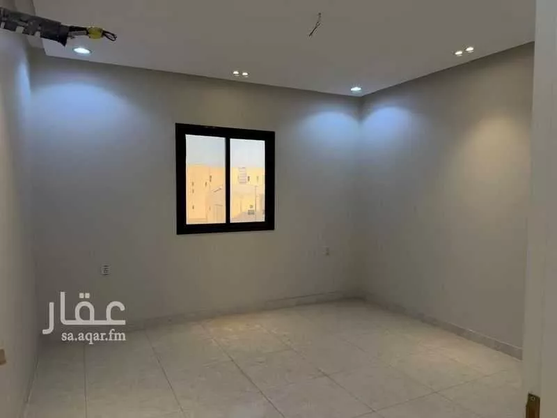 شقة 5 غرف في الصفا 8