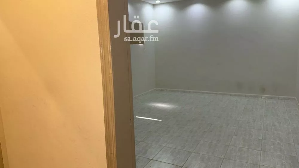 3 bedroom floor in Al Rimal 4