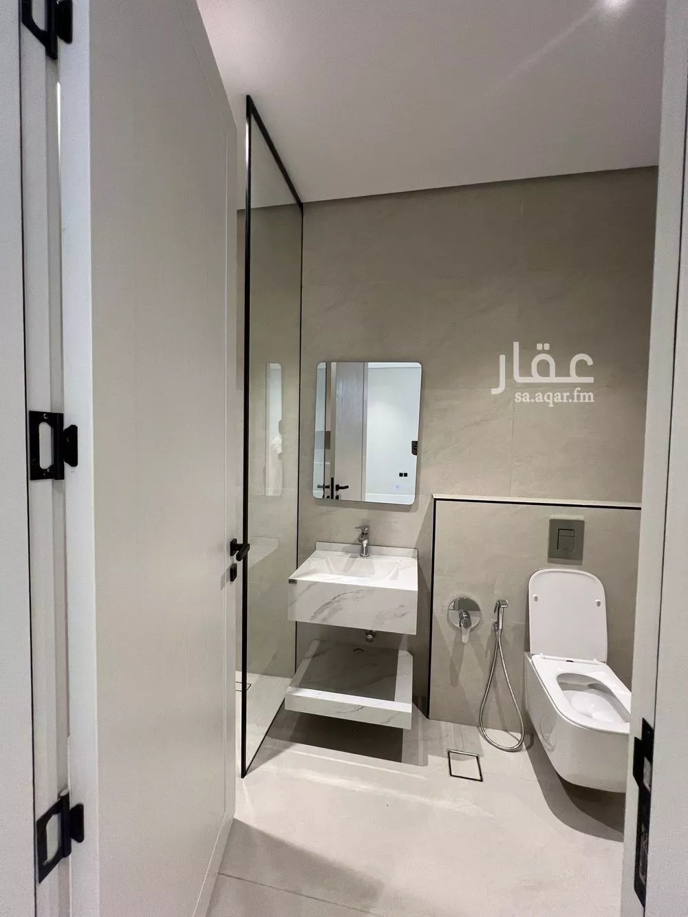 دور 3 غرف في العقيق 11