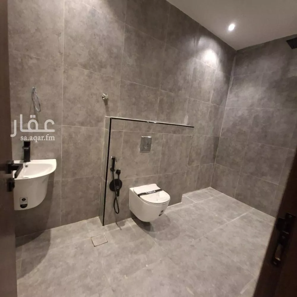 دور 4 غرف في الجنادرية 14