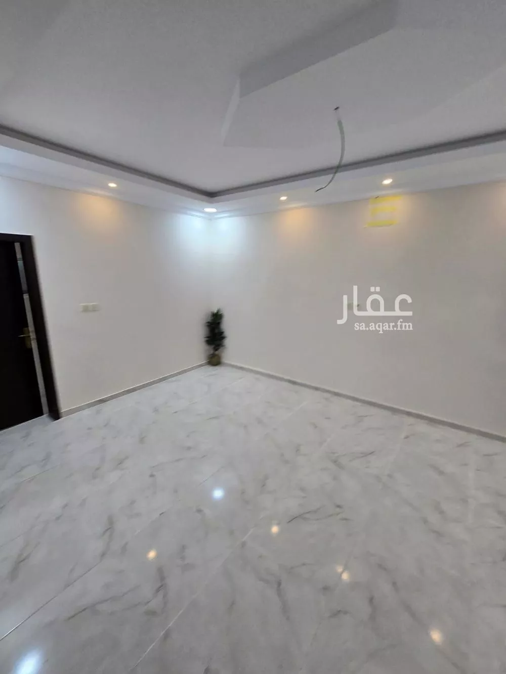 فيلا 6 غرف في ضاحية الملك فهد 18