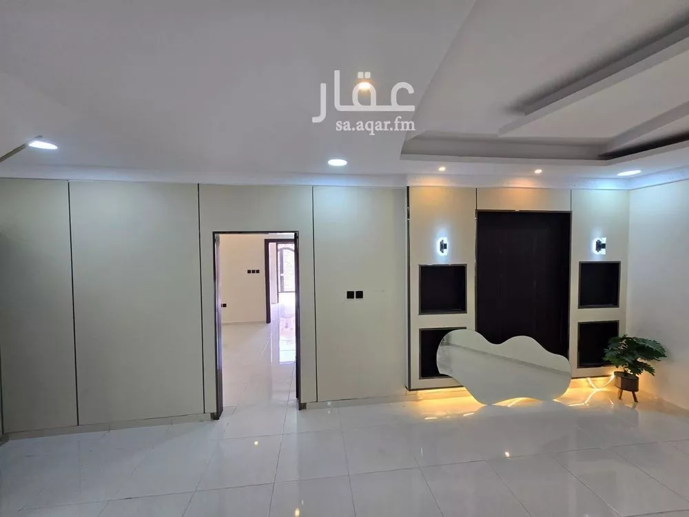 فيلا 9 غرف في ضاحية الملك فهد 16