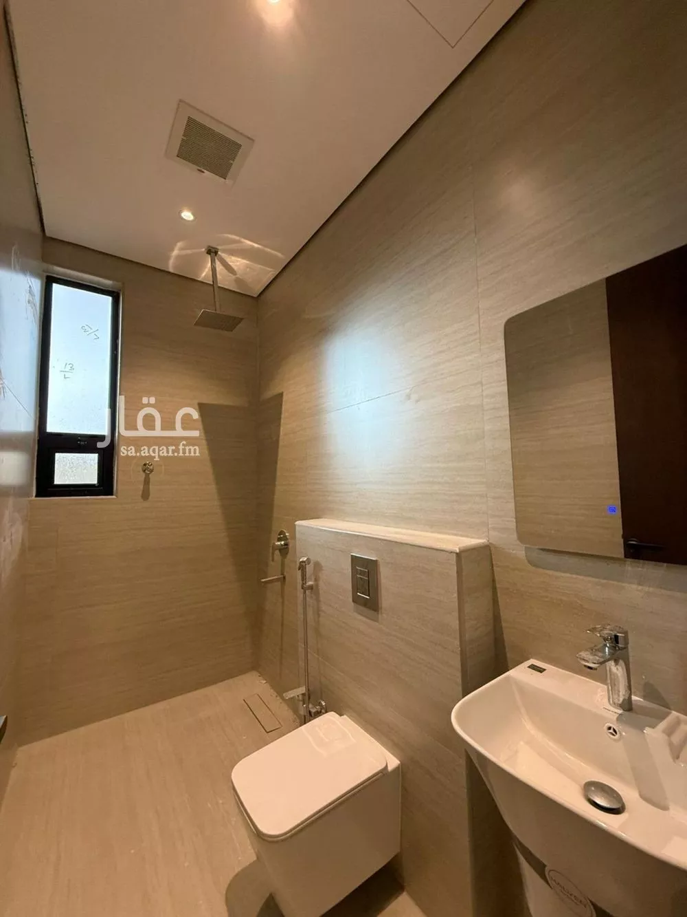 6 bedroom villa in Al Mahdiyyah 17
