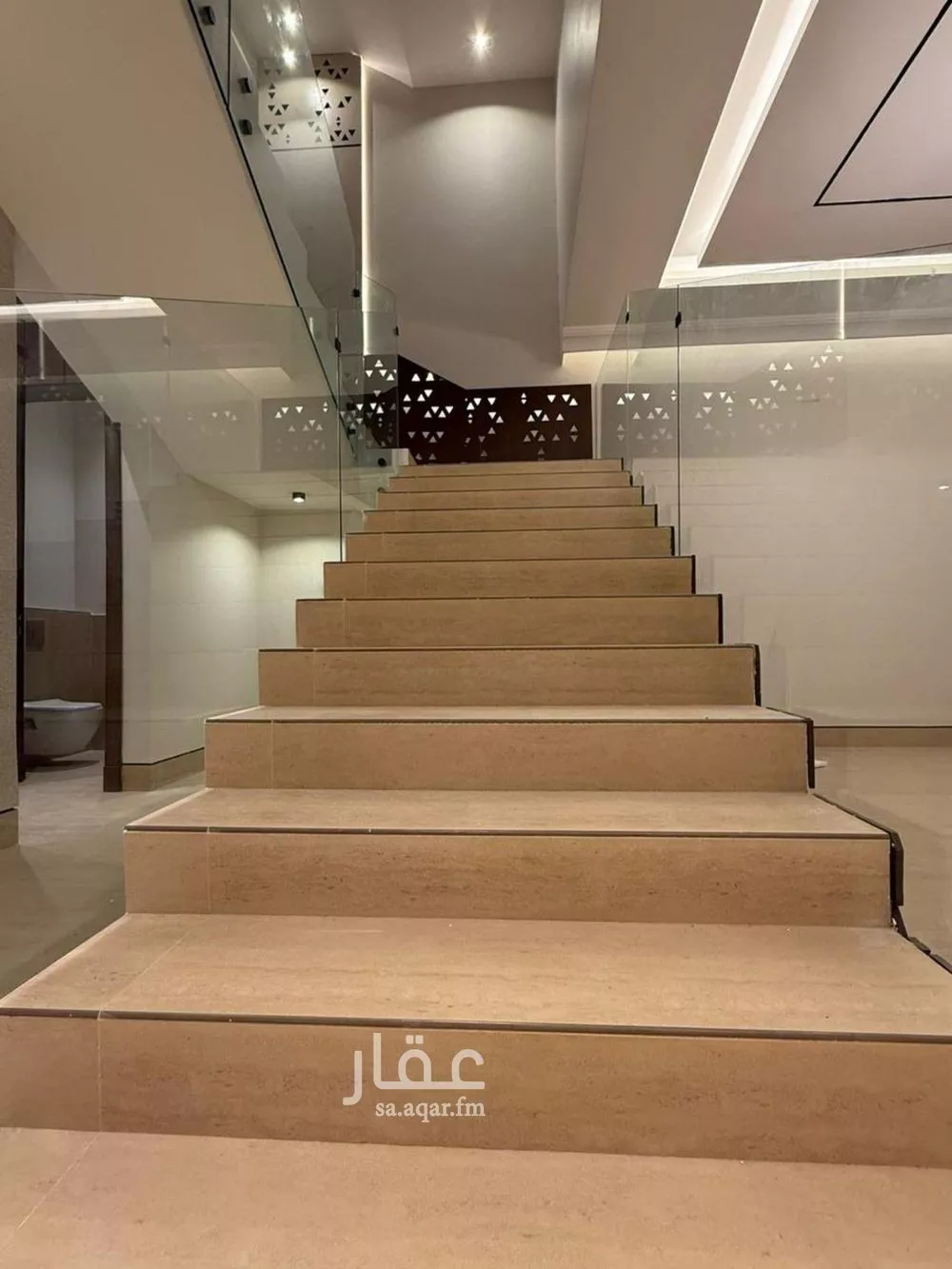 7 bedroom villa in Al Mahdiyyah 24