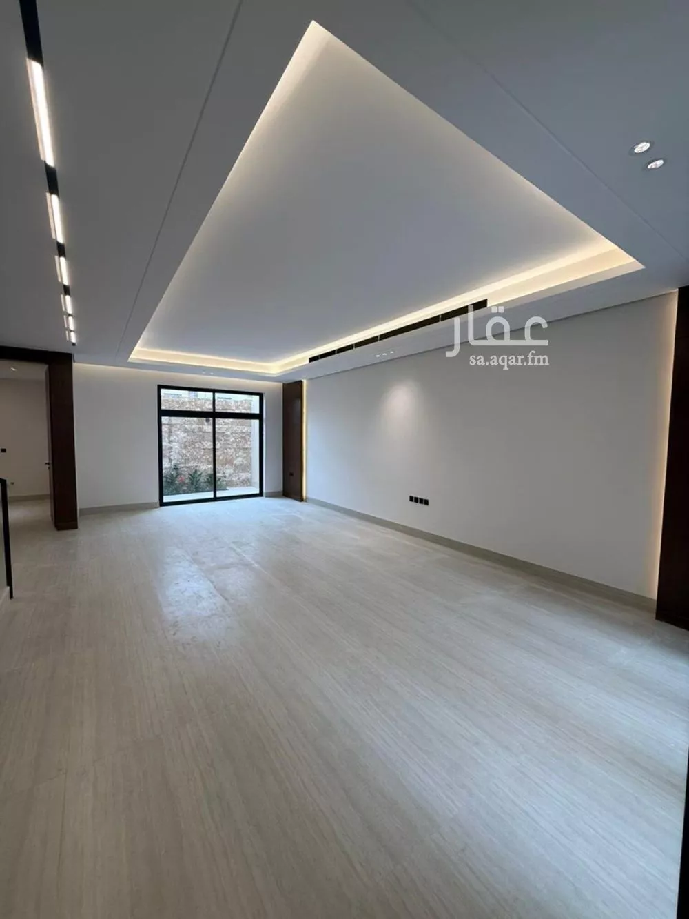 6 bedroom villa in Al Mahdiyyah 10