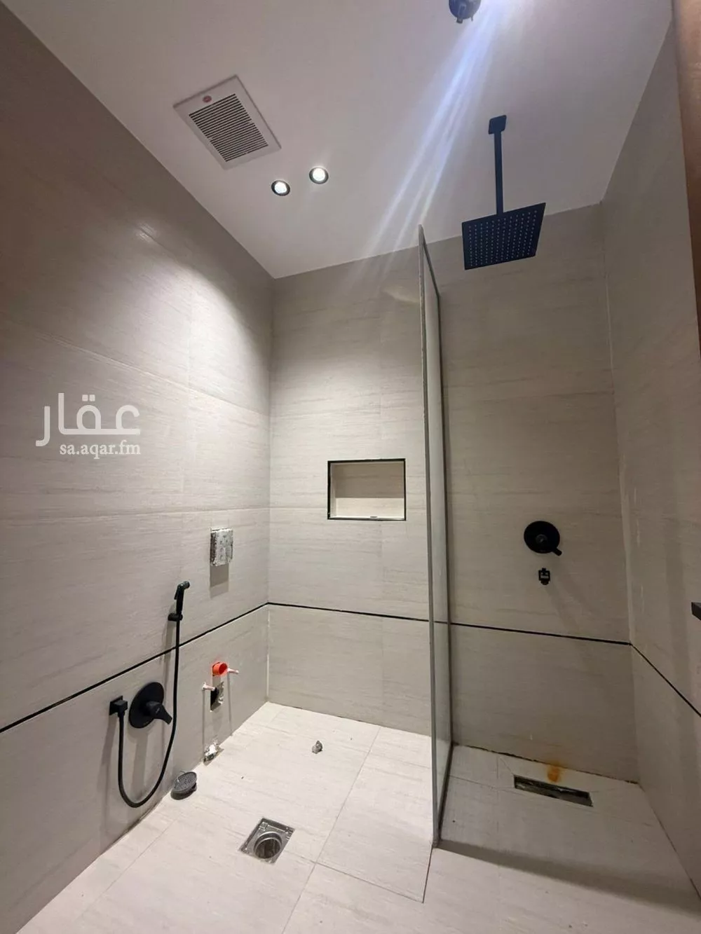 6 bedroom villa in Al Mahdiyyah 21