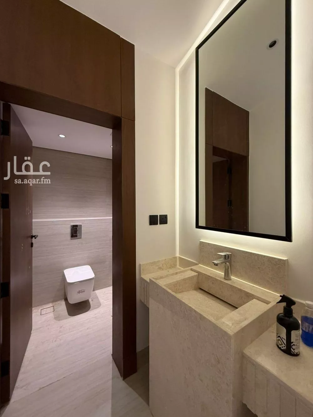 6 bedroom villa in Al Mahdiyyah 11