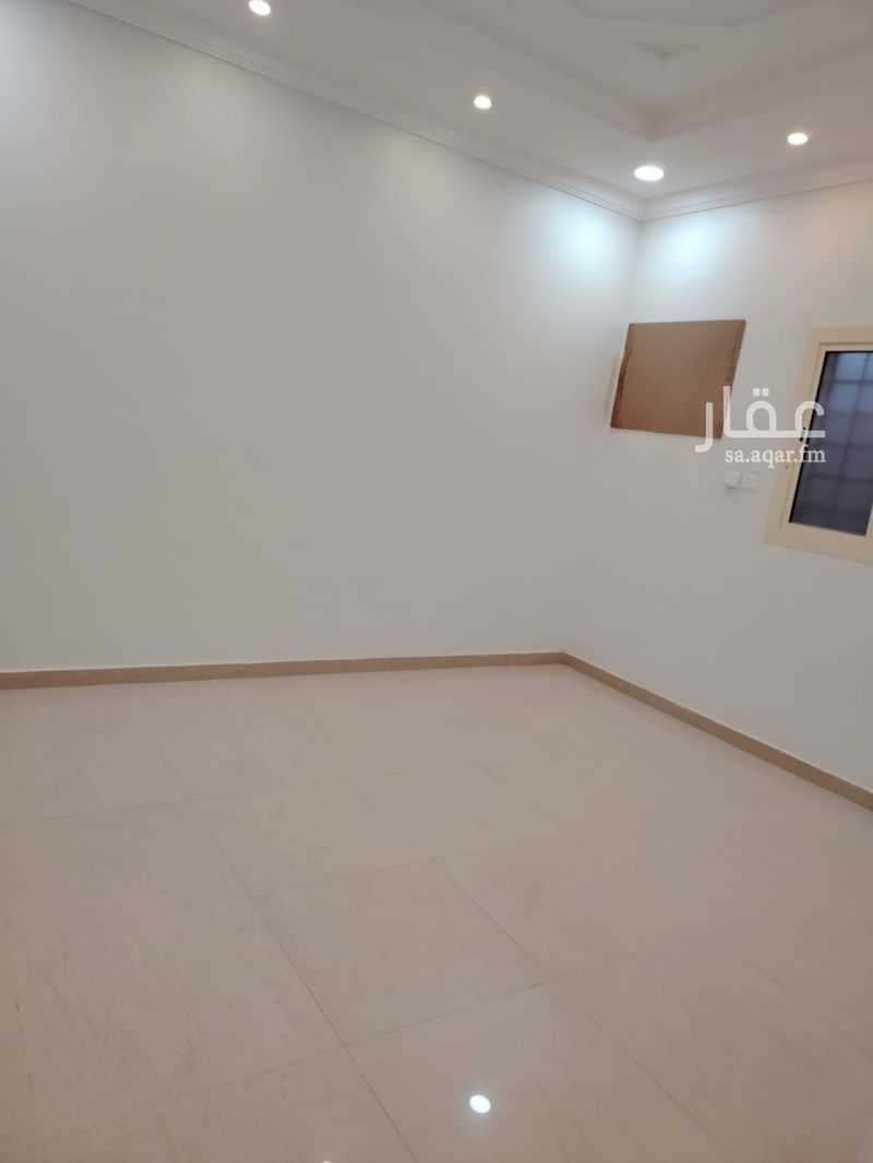 4 bedroom apartment in Al Yaqout, Jeddah 3